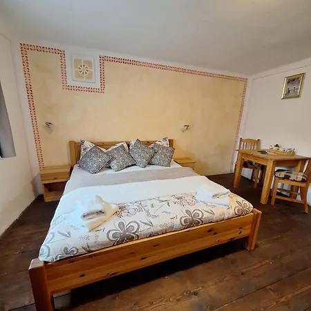 V Suchu 3* Český Krumlov